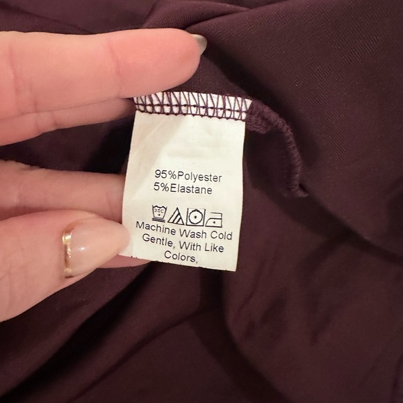 Rusttydustty Burgundy Velvet Embroidered Long Sleeve Boho Dress NWT- Size XL - Picture 4 of 5